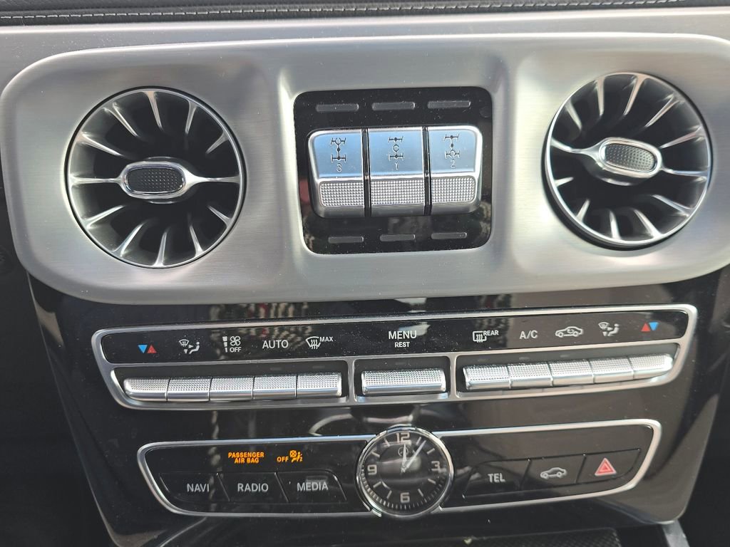 Used 2024 Mercedes-Benz G 550 image 30