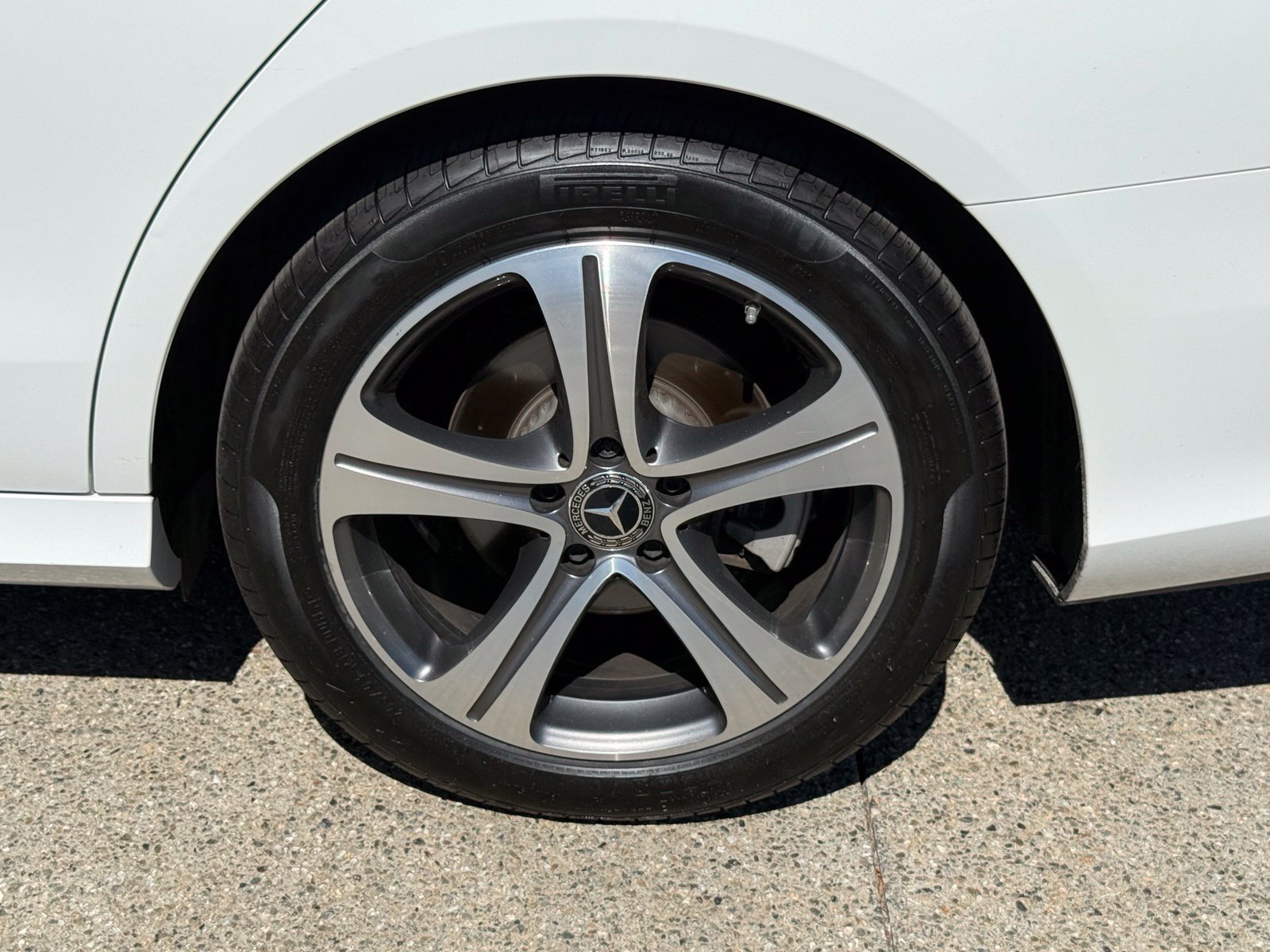 Used 2020 Mercedes-Benz E 350 Sedan image 20