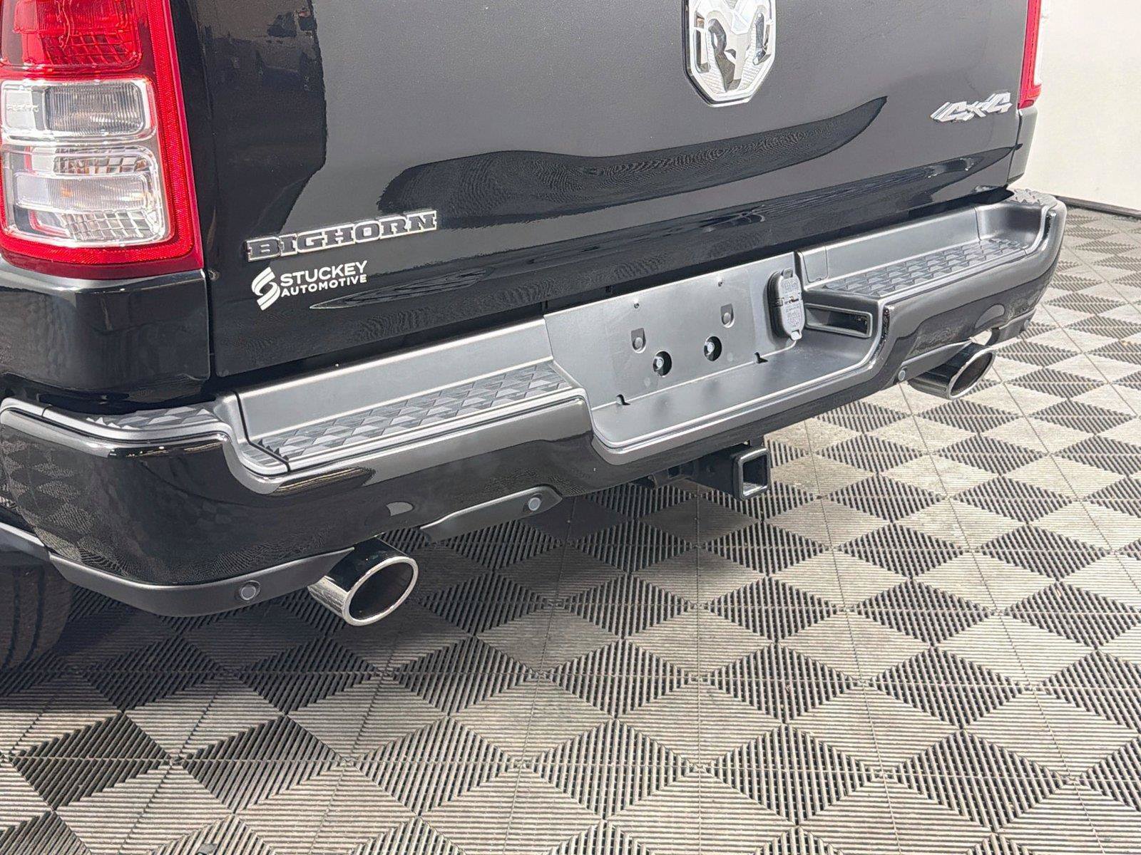 Used 2023 RAM 1500 Big Horn AWD/4WD image 40