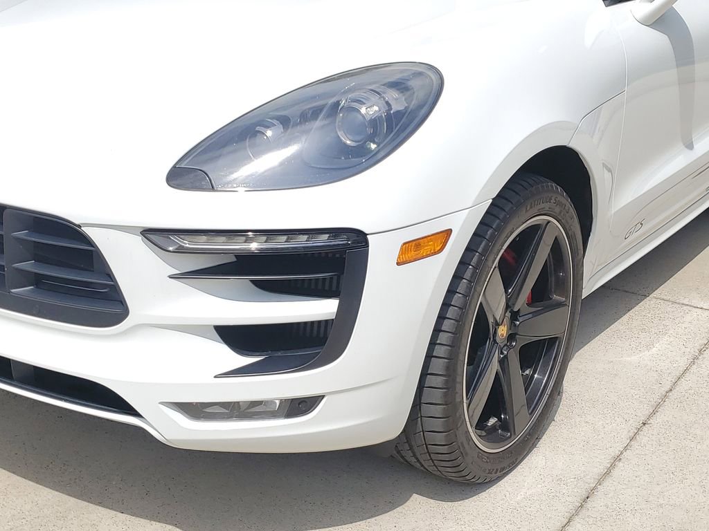 Used 2018 Porsche Macan GTS image 11