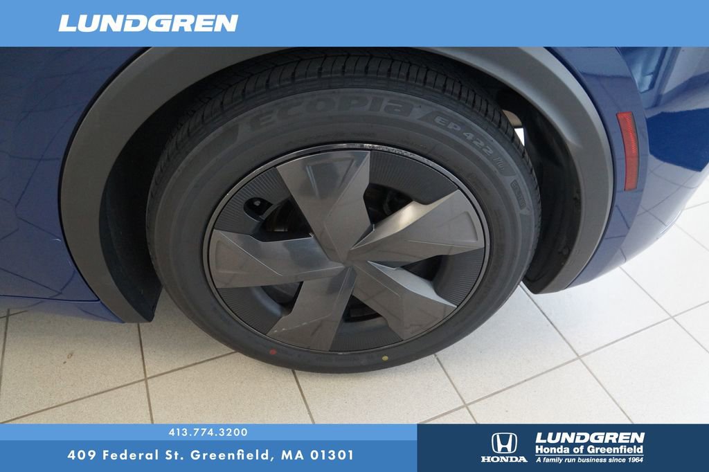Used 2024 Toyota Prius LE image 26