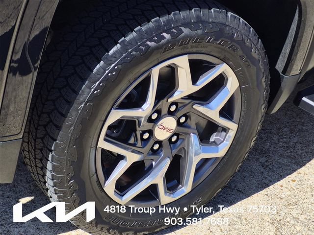 Used 2024 GMC Sierra 1500 SLT AWD/4WD image 7