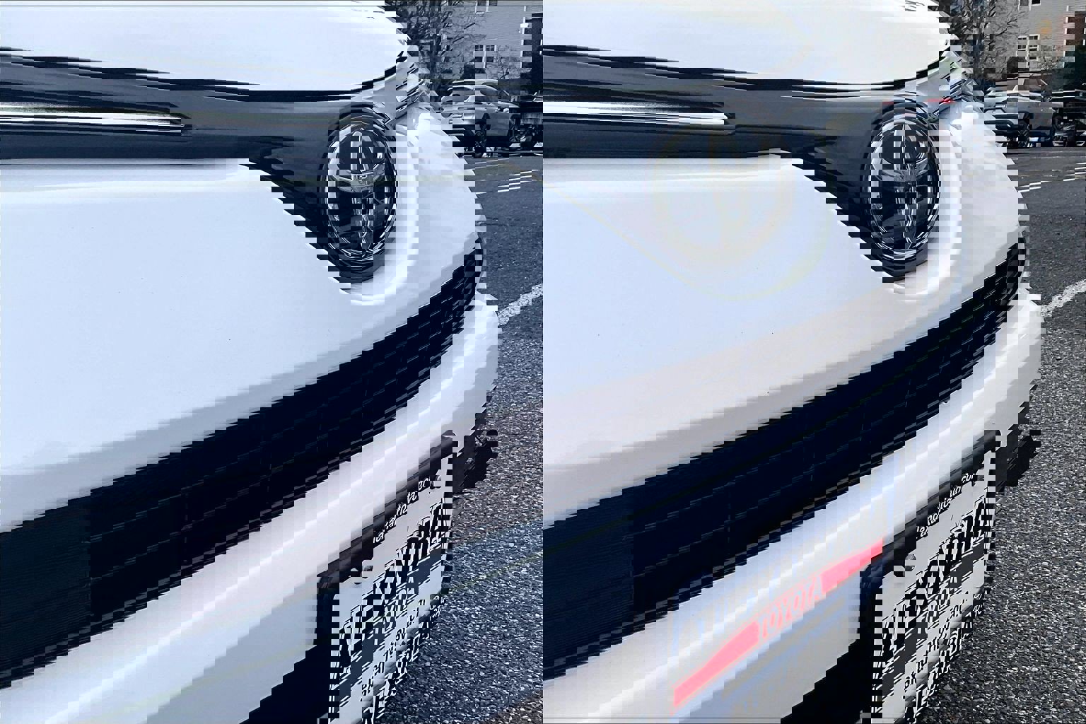 Used 2018 Toyota RAV4 XLE image 29