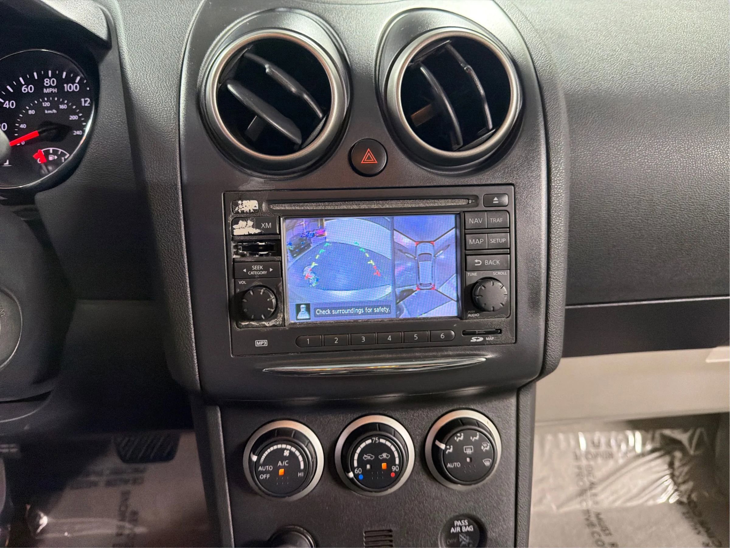 Used 2013 Nissan Rogue SL FWD image 26