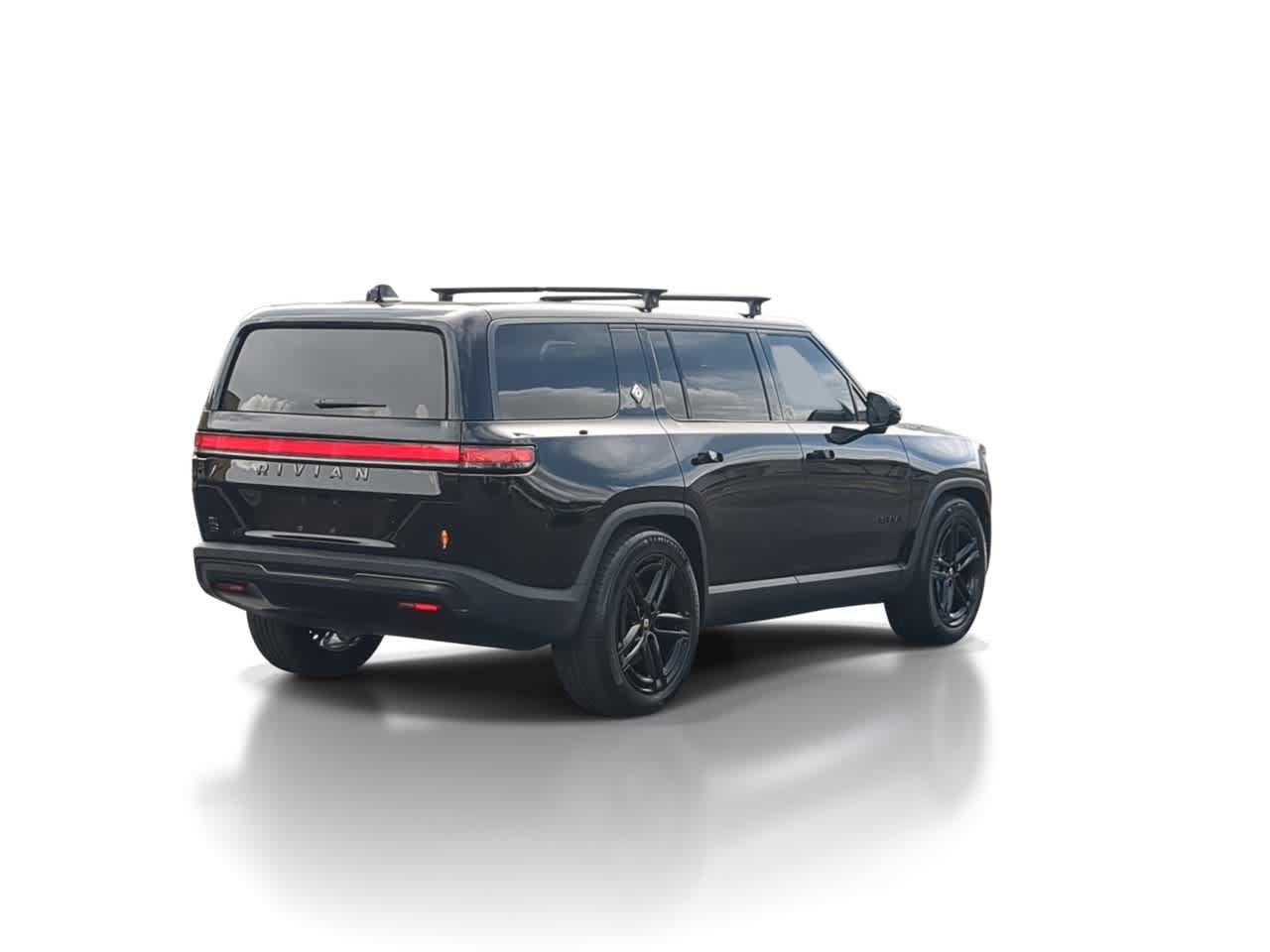 Used 2026 Rivian R1S Premium AWD/4WD image 8
