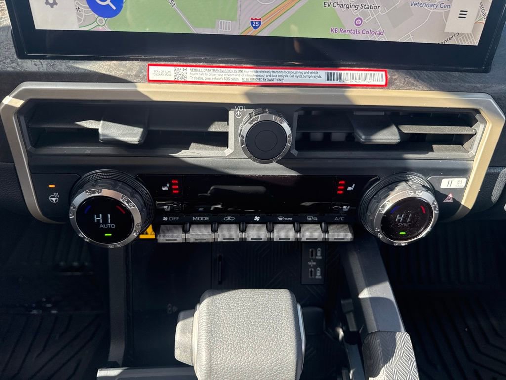 Used 2024 Toyota Tacoma Limited w/ Limited Package (LT) image 22