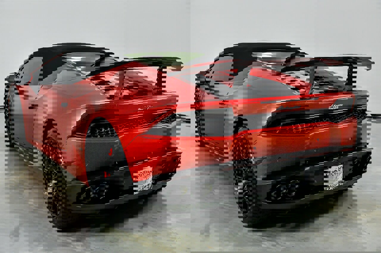 Used 2017 Lamborghini Huracan LP 610-4 image 10