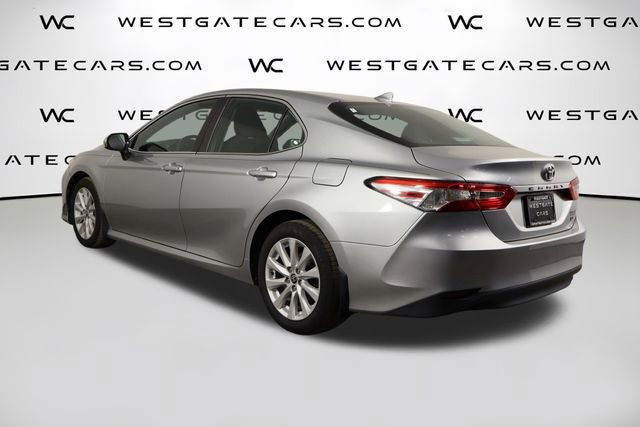 Used 2020 Toyota Camry LE image 41