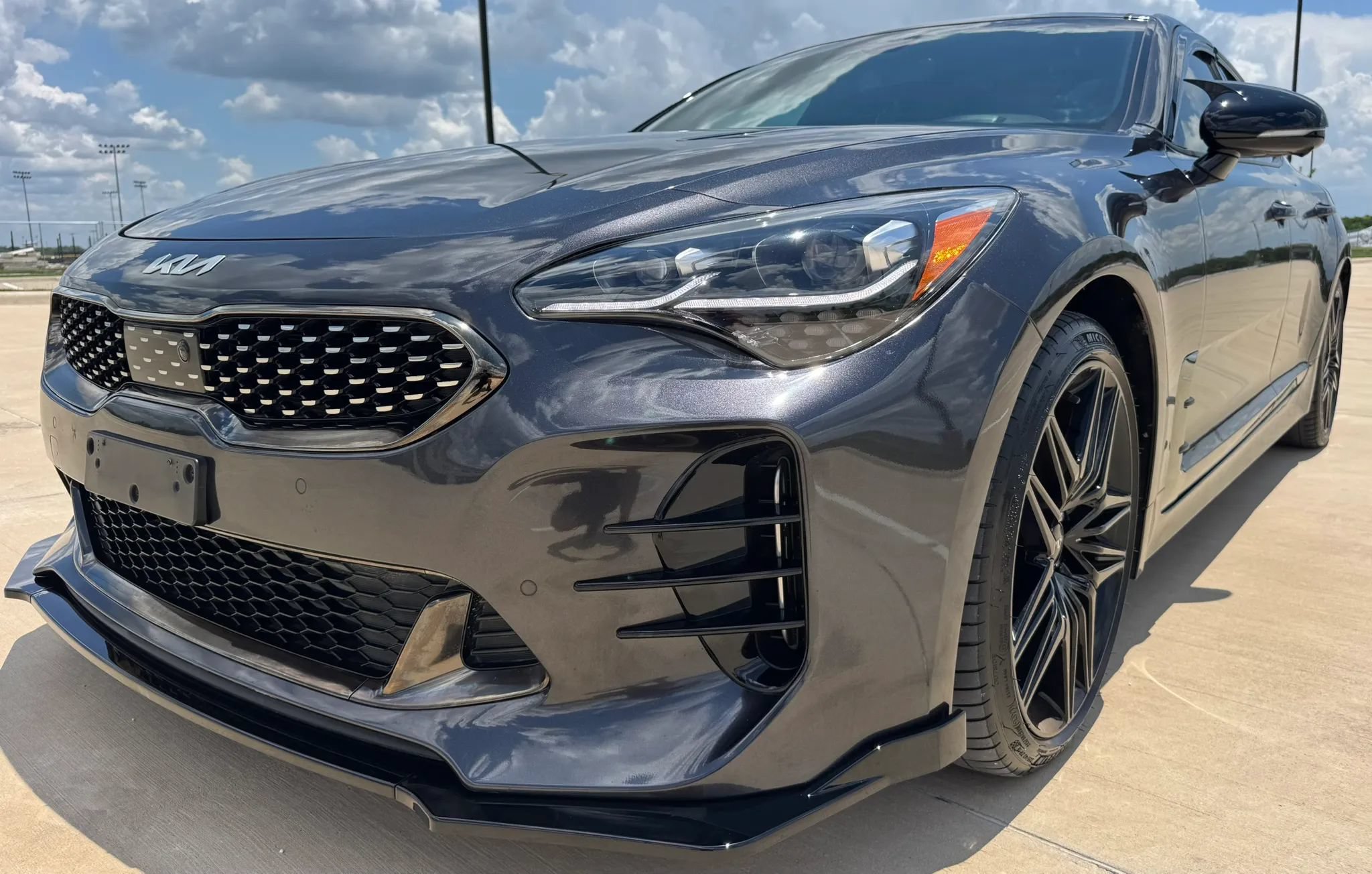 Used 2023 Kia Stinger GT2 RWD image 11