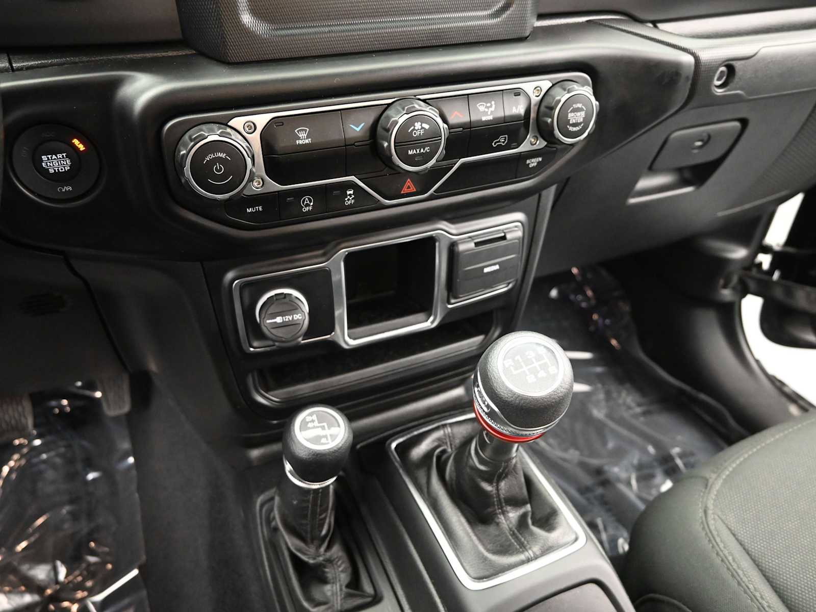 Used 2022 Jeep Gladiator Sport w/ Trailer Tow Package image 19