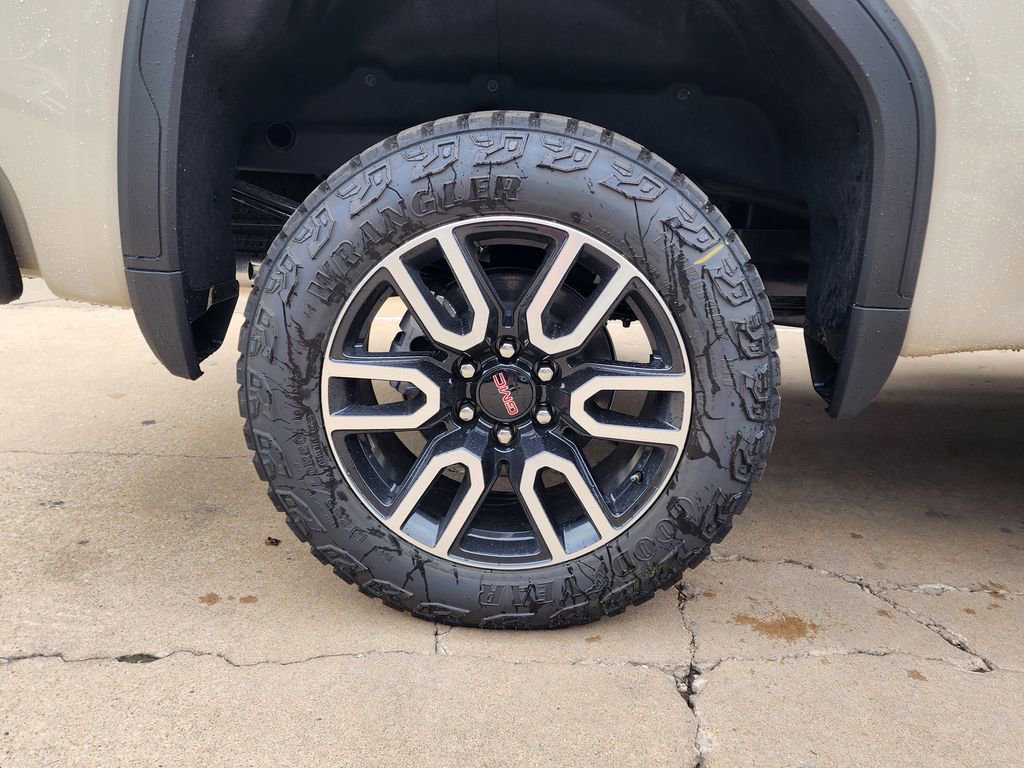 New 2026 GMC Sierra 1500 AT4 w/ AT4 Premium Package AWD/4WD image 52