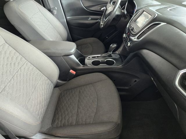Used 2018 Chevrolet Equinox LT FWD image 16