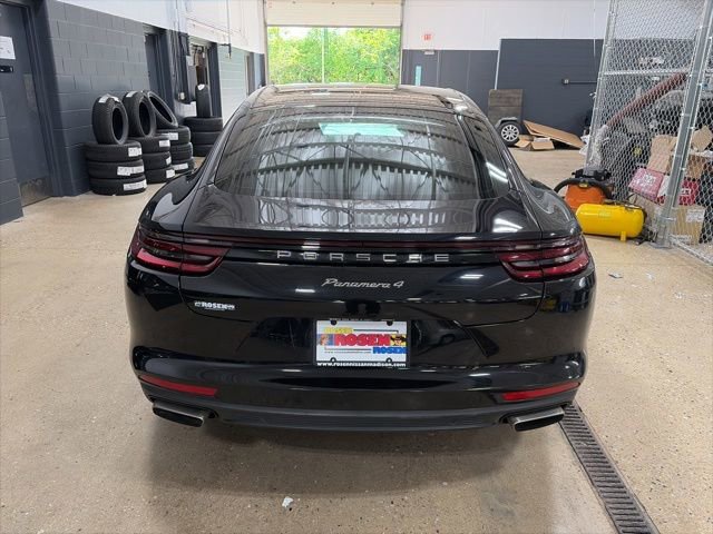 Used 2017 Porsche Panamera 4 AWD/4WD image 4