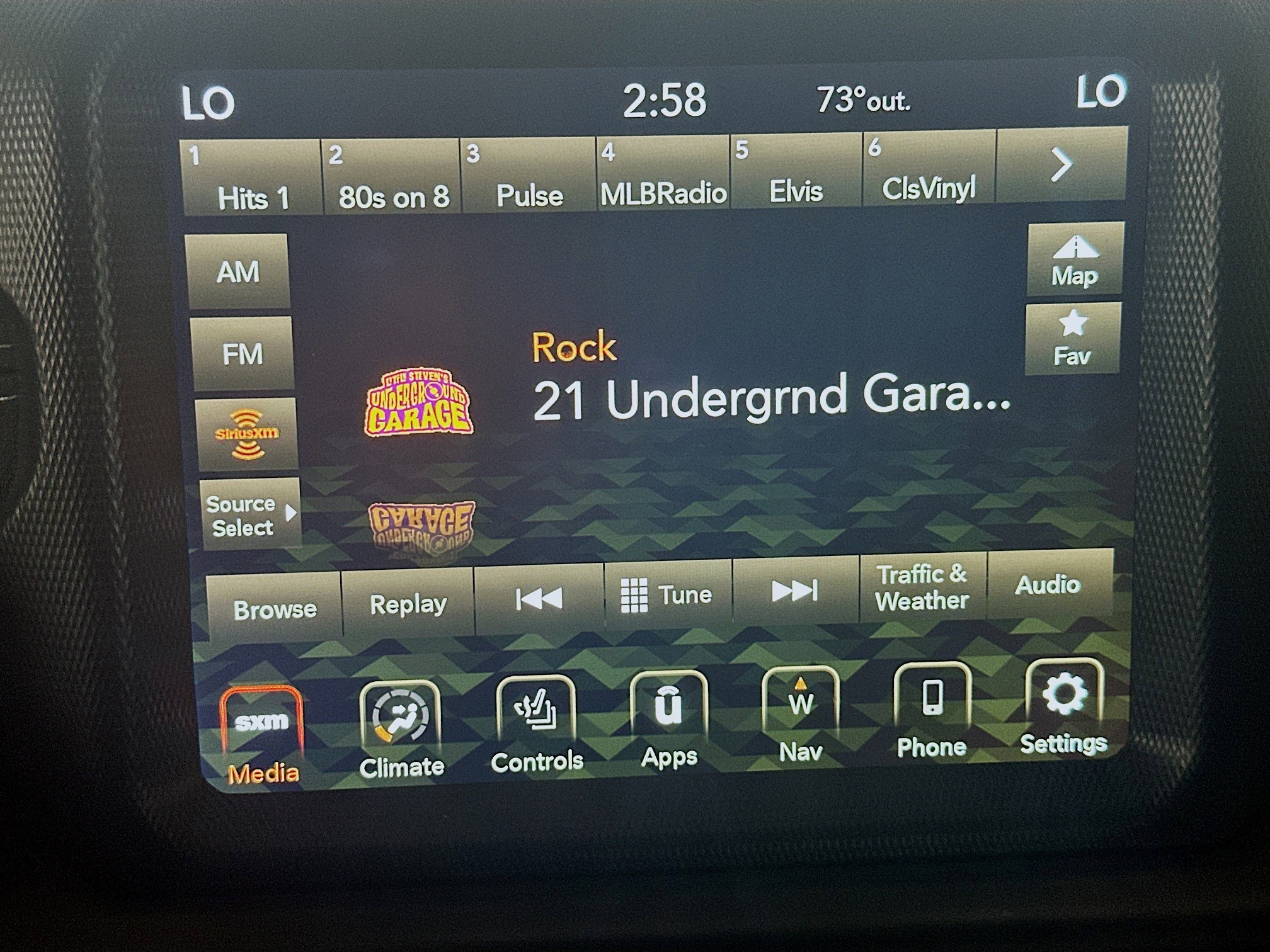 Used 2023 Jeep Wrangler Sahara w/ Cold Weather Group AWD/4WD image 19