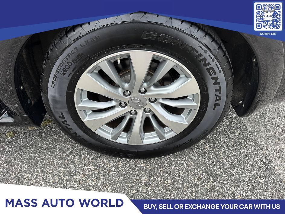 Used 2016 INFINITI QX80 4WD w/ Driver's Assistance Package image 11