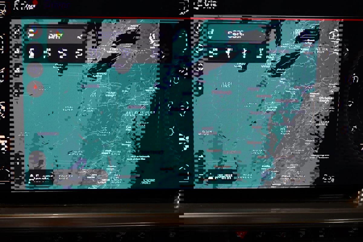 Used 2023 GMC Sierra 1500 SLT w/ SLT Convenience Package image 25