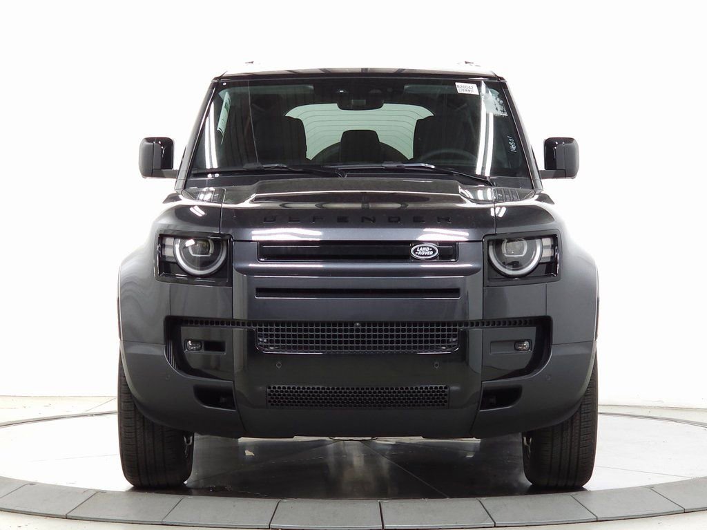 Certified 2026 Land Rover Defender 110 S AWD/4WD image 9