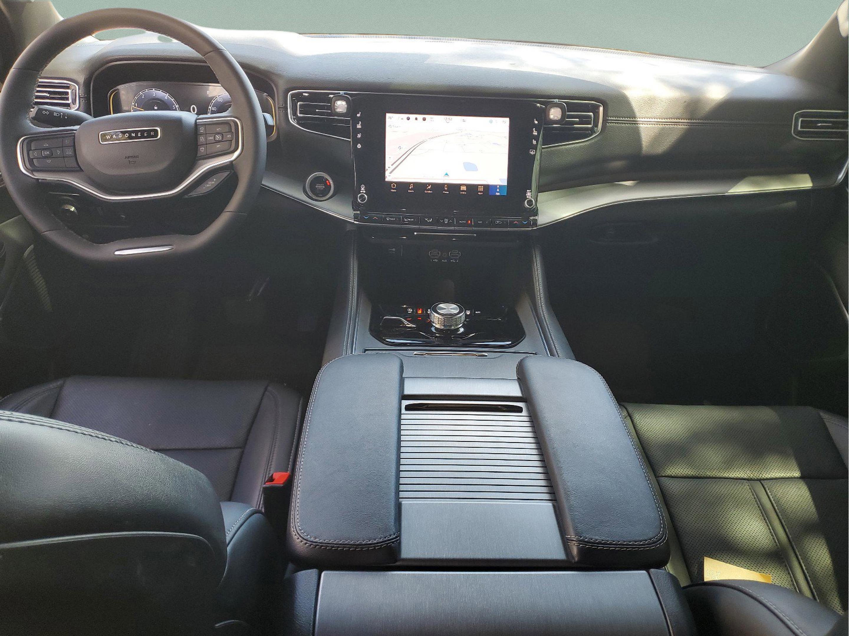 Used 2024 Jeep Wagoneer Series II image 8