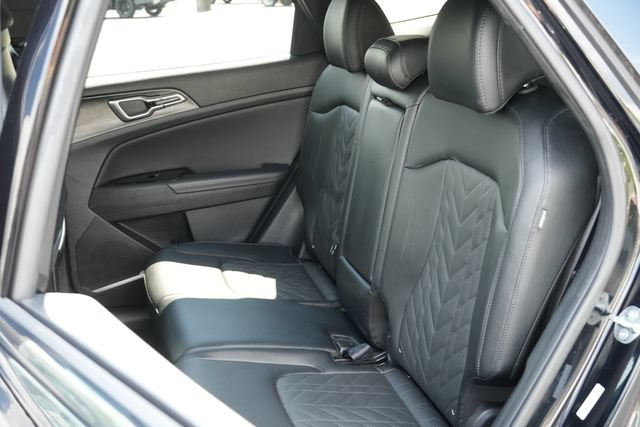 Used 2025 Kia Sportage X-Line AWD/4WD image 16
