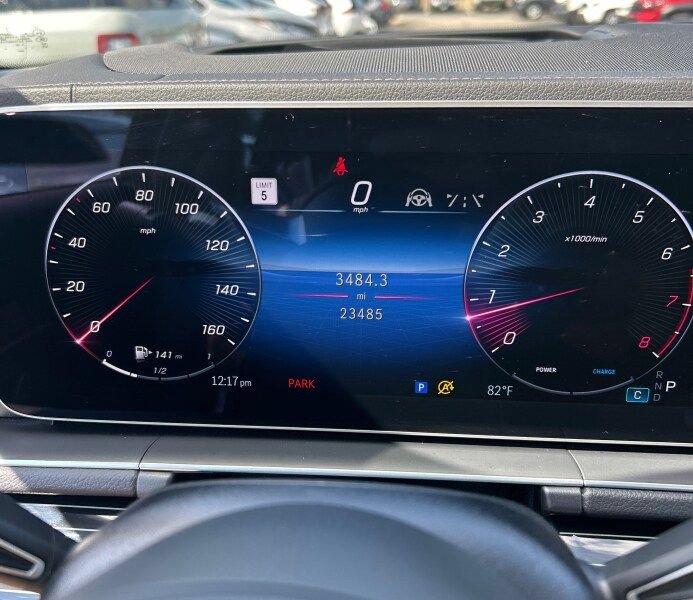 Used 2024 Mercedes-Benz GLS 450 4MATIC image 7