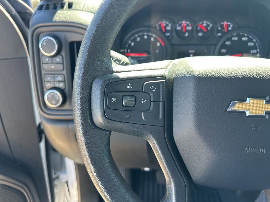Used 2024 Chevrolet Silverado 2500 Custom w/ Custom Value Package image 12