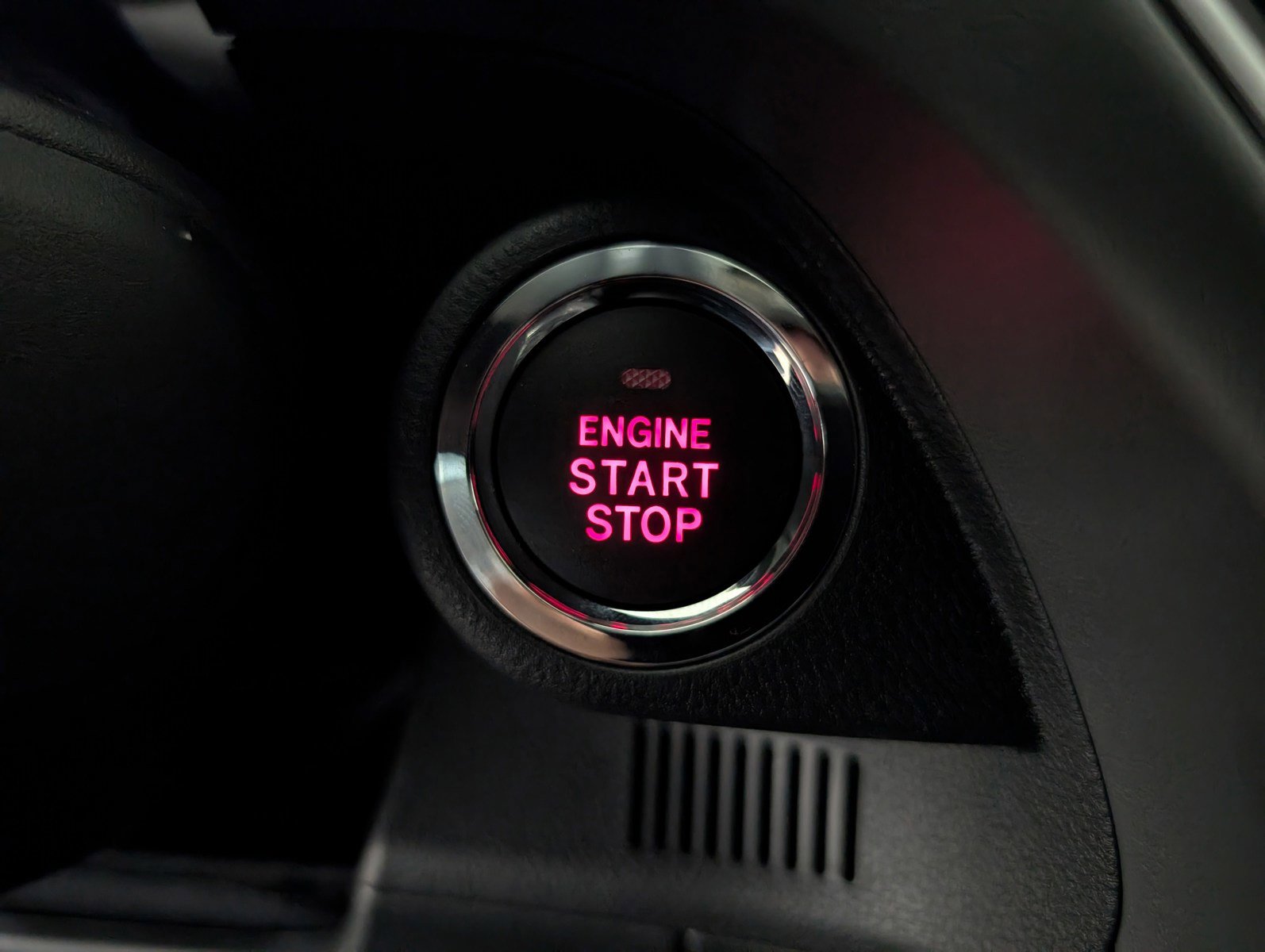 Certified 2025 Subaru Crosstrek 2.0i Premium image 23