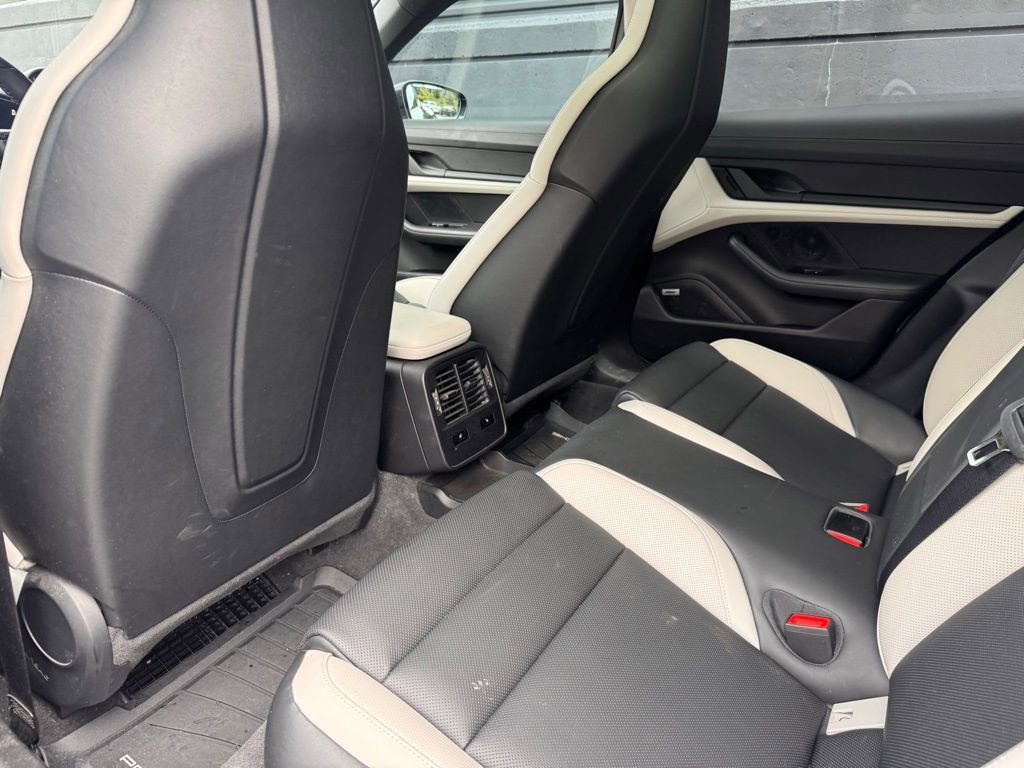 Certified 2022 Porsche Taycan 4 Cross Turismo AWD/4WD image 23