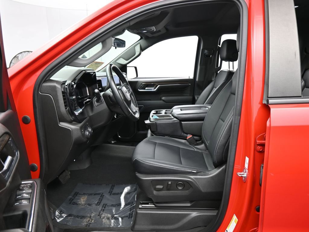 Used 2023 Chevrolet Silverado 1500 RST image 11