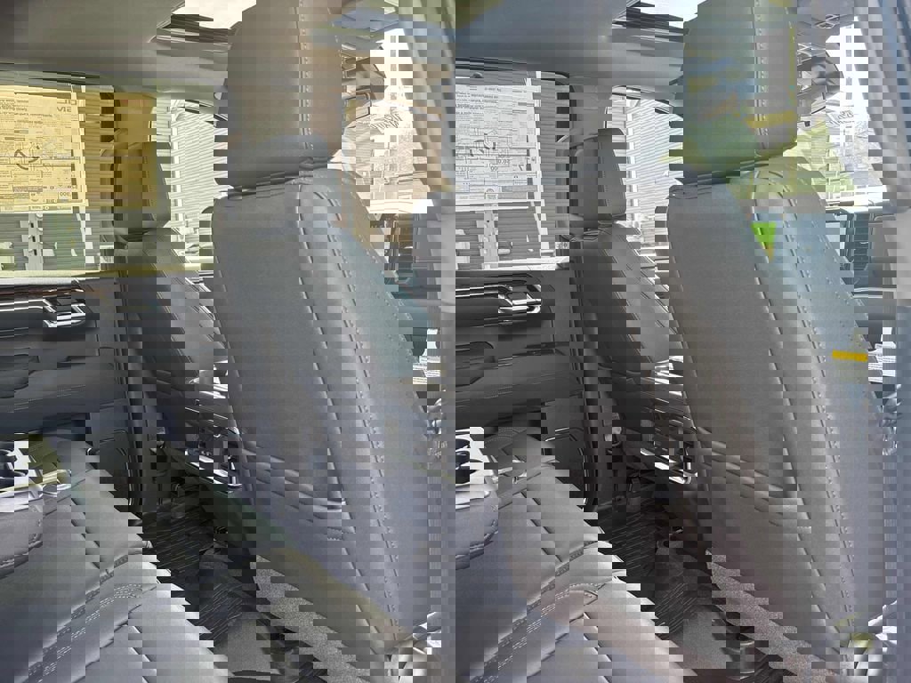 New 2026 GMC Sierra 1500 Elevation w/ Elevation Premium Package AWD/4WD image 30