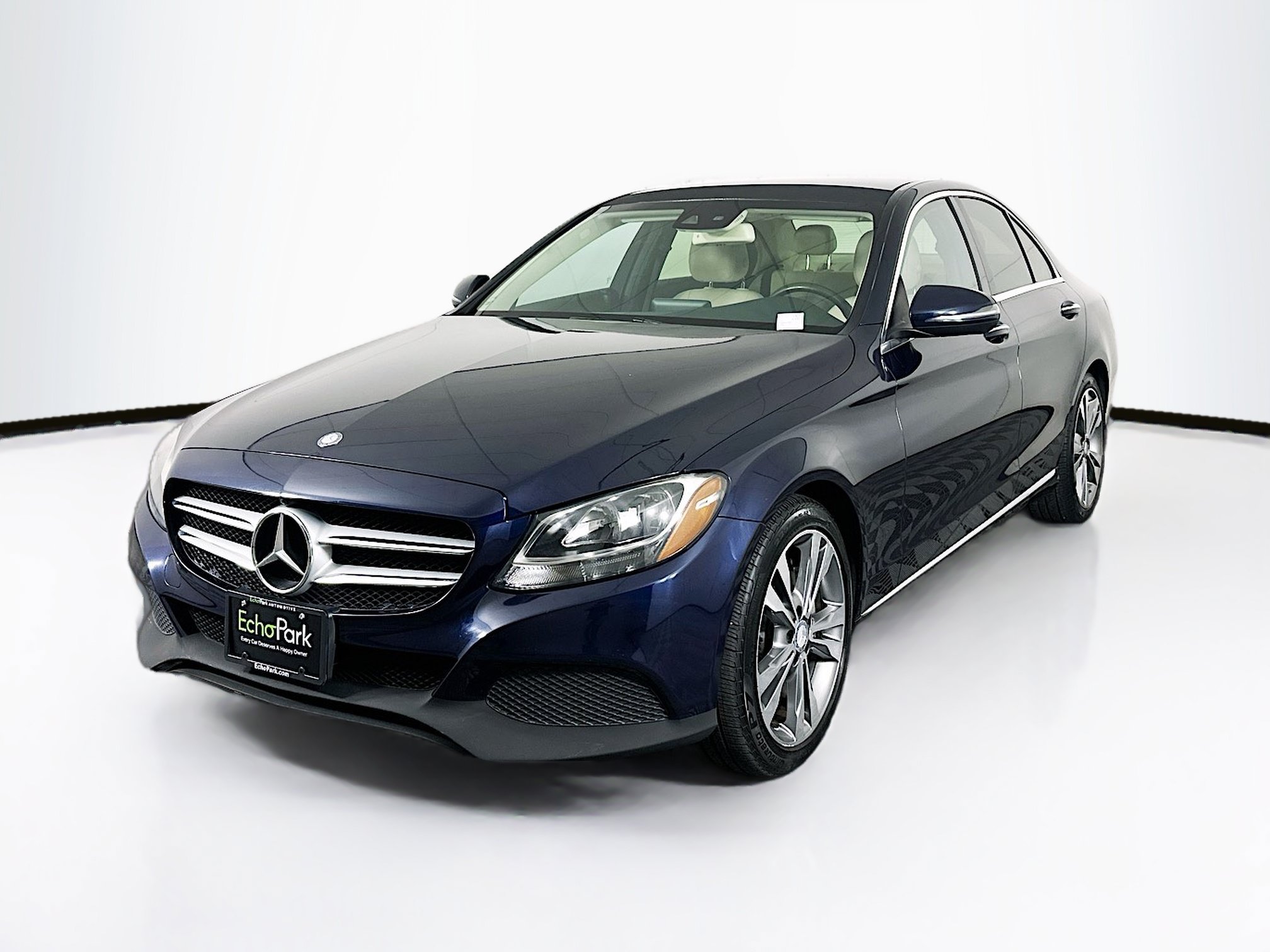 Used 2016 Mercedes-Benz C 300 Sedan image 3