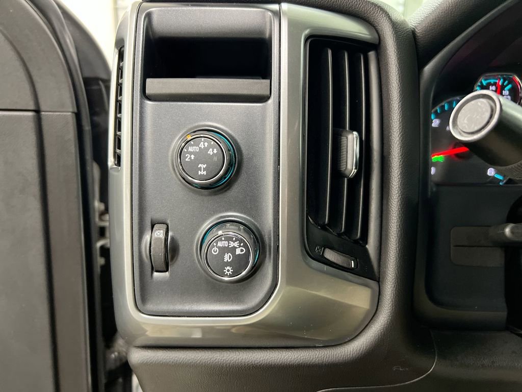Used 2016 Chevrolet Silverado 1500 LT w/ All Star Edition image 18