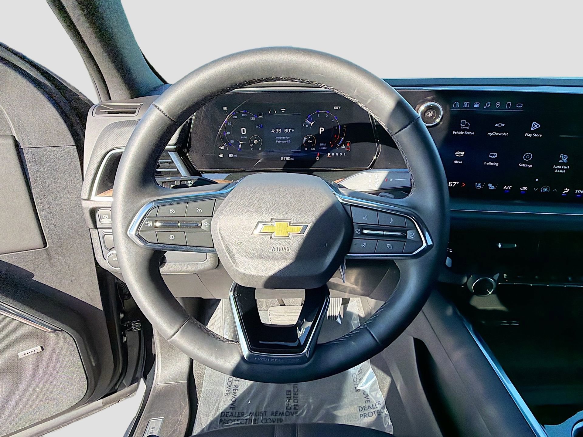 Used 2025 Chevrolet Suburban High Country image 40