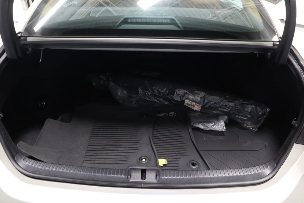 Used 2022 Lexus ES 350 w/ Premium Package FWD image 18