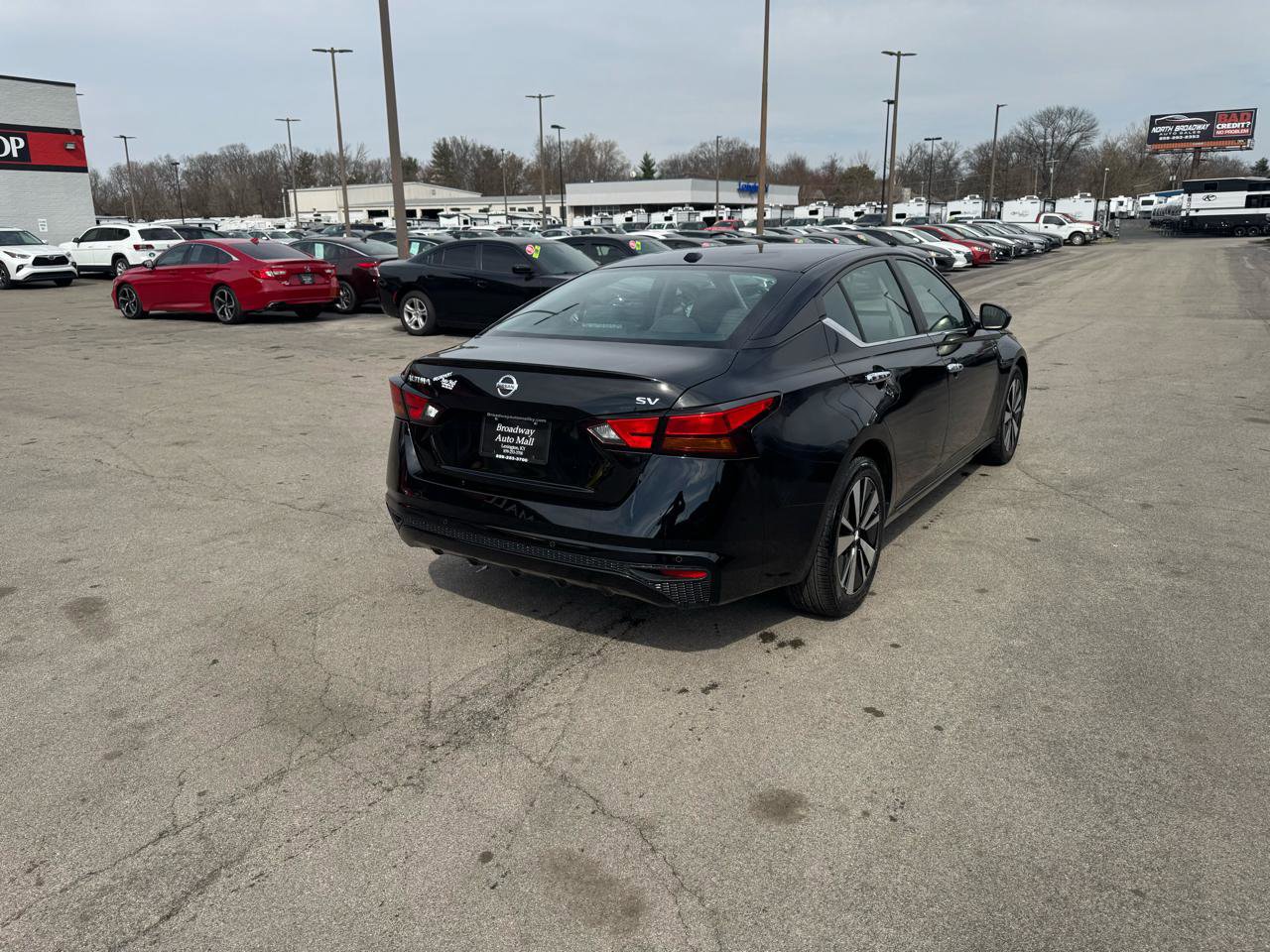 Used 2022 Nissan Altima 2.5 SV image 3