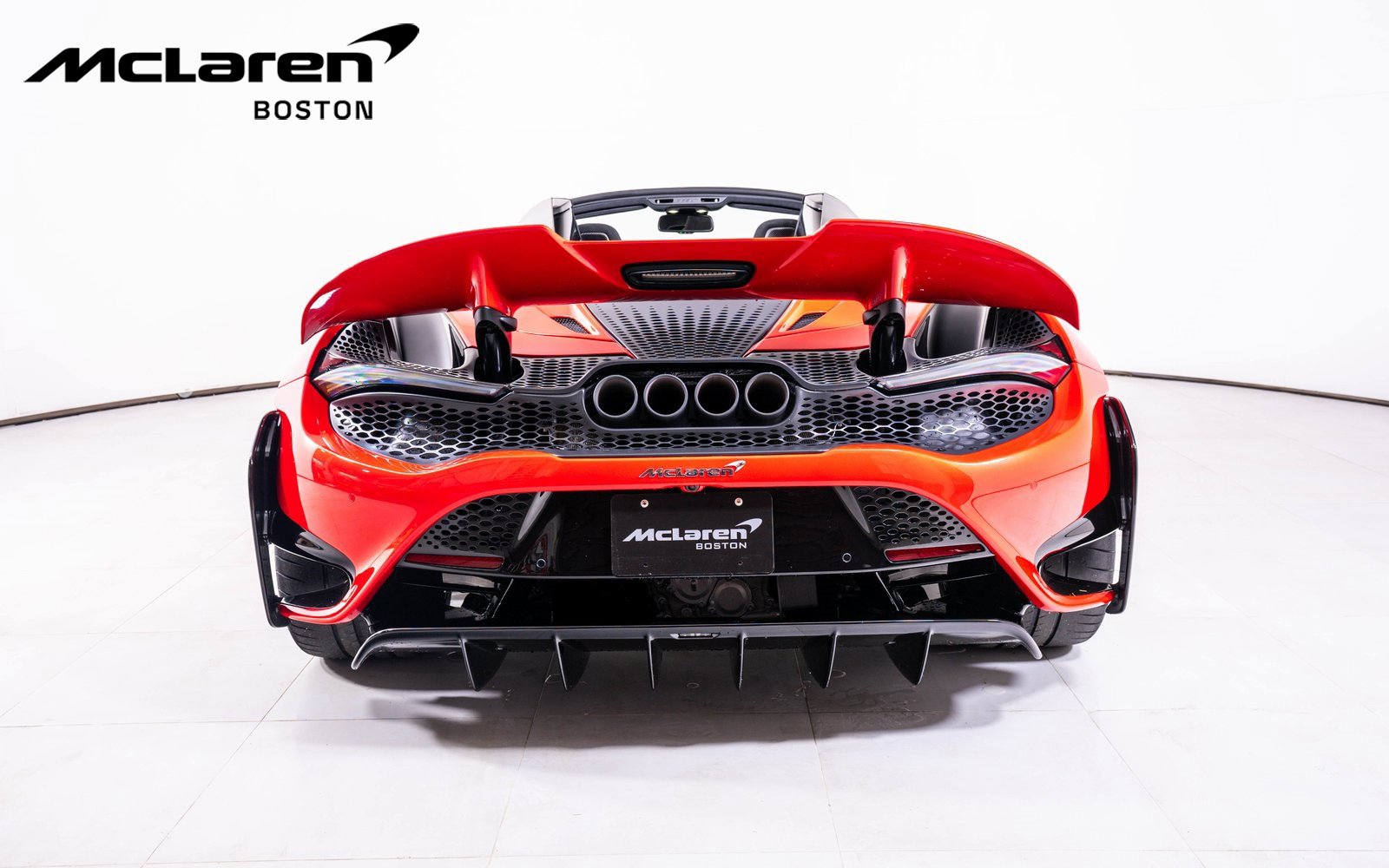Used 2022 McLaren 765LT image 6