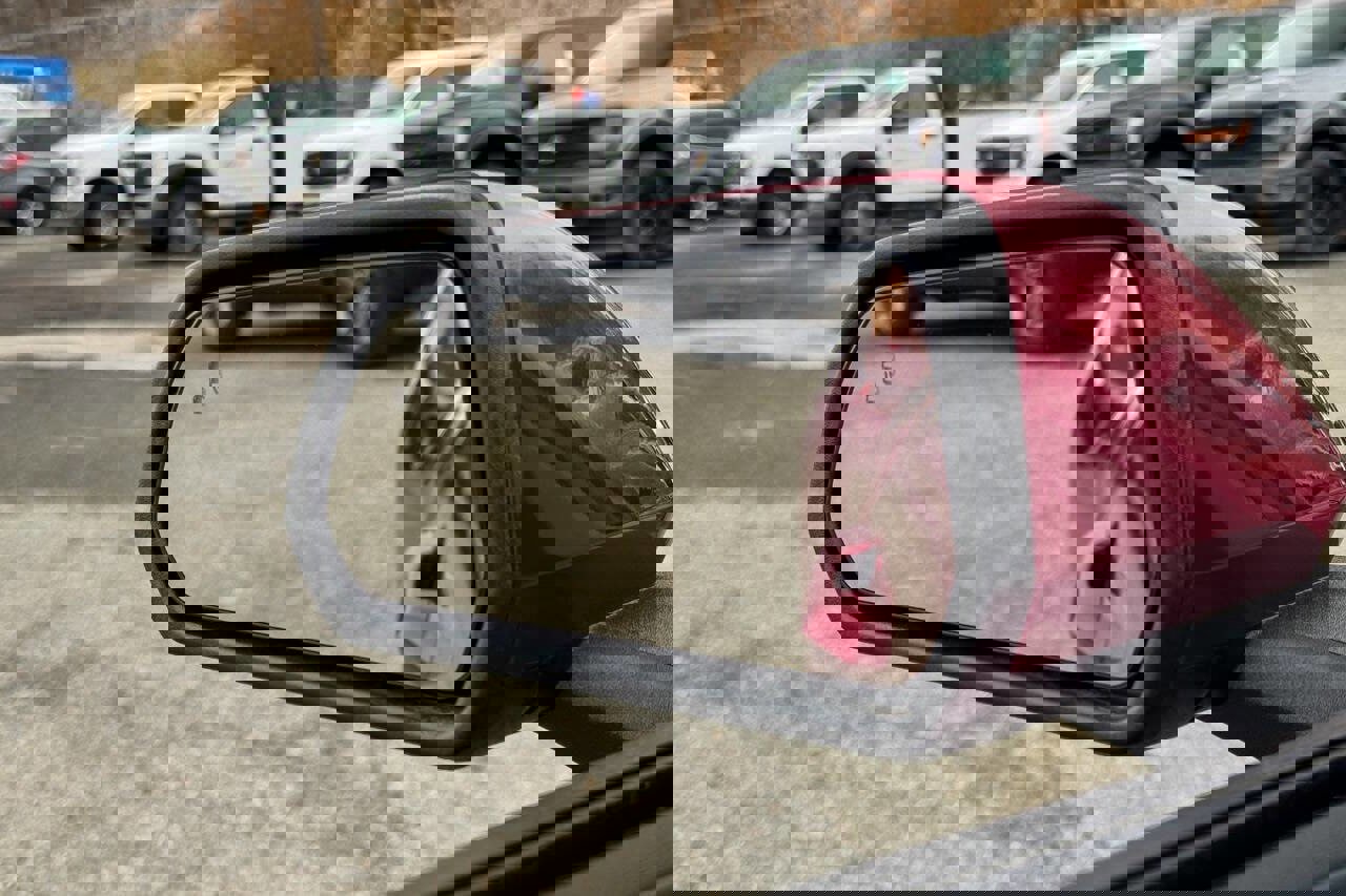 Used 2025 Ford Mustang GT Premium image 38