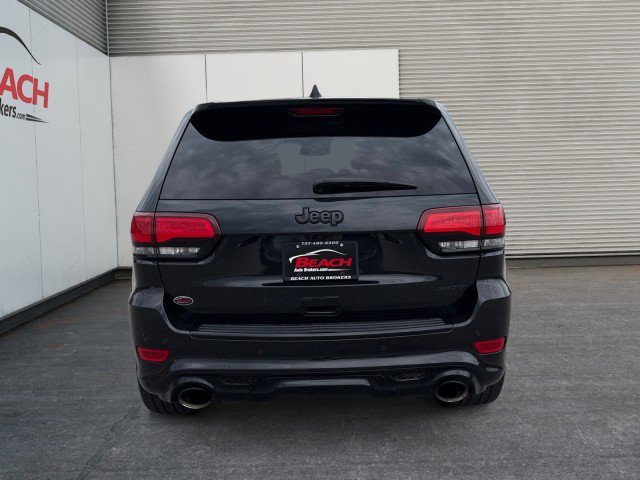 Used 2016 Jeep Grand Cherokee SRT image 15