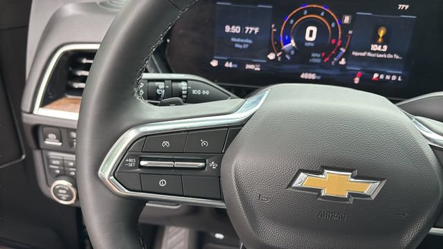 Used 2025 Chevrolet Tahoe High Country AWD/4WD image 23