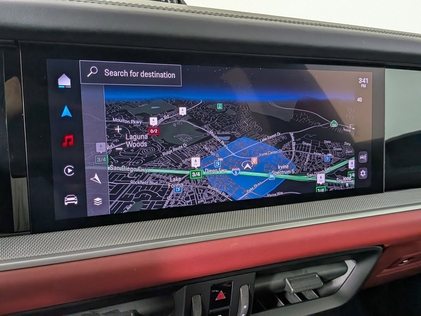 Certified 2025 Porsche Cayenne E-Hybrid AWD/4WD image 18