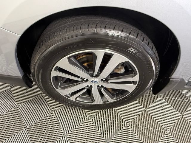 Used 2019 Subaru Outback 2.5i Limited AWD/4WD image 13