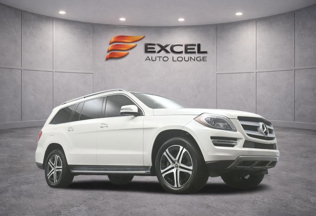 Used 2016 Mercedes-Benz GL 450 4MATIC w/ Premium I Package image 48