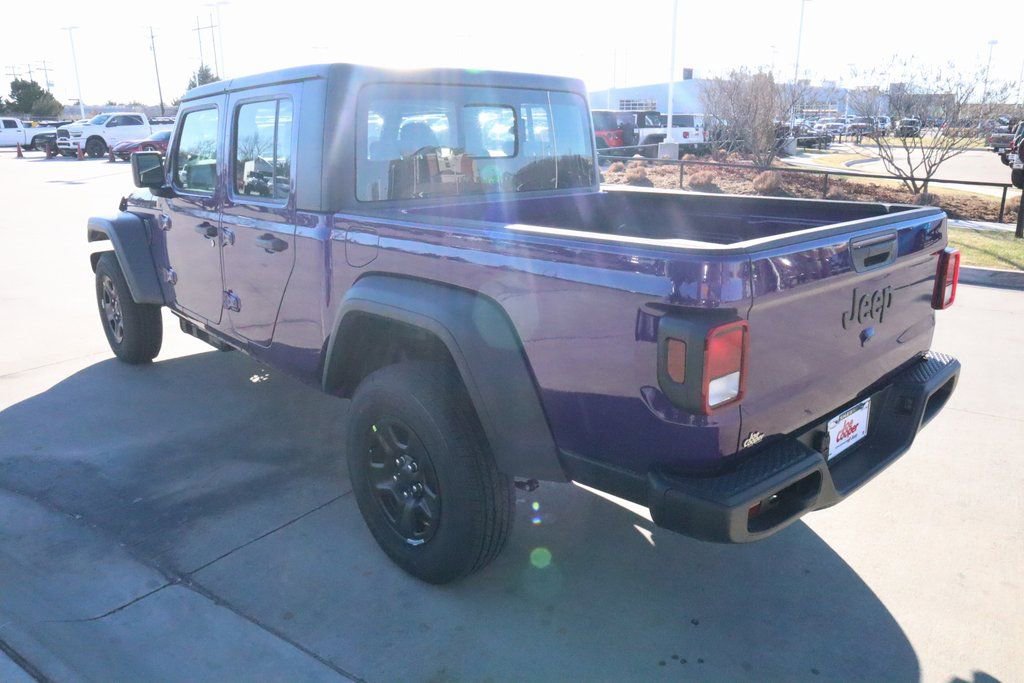 New 2026 Jeep Gladiator Sport AWD/4WD image 21