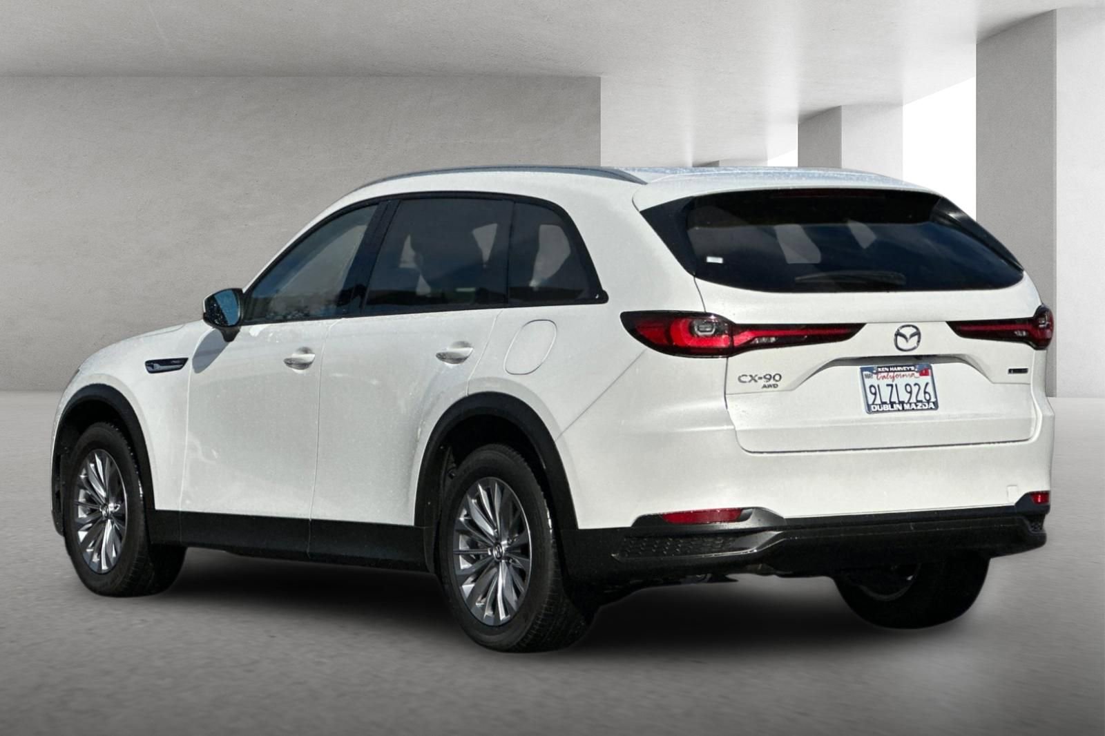 Certified 2024 MAZDA CX-90 Plug-In Hybrid w/ Preferred image 6