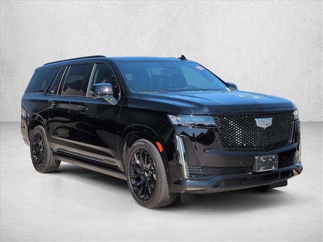 Used 2023 Cadillac Escalade ESV Sport Platinum w/ LPO, ONYX Package AWD/4WD image 3