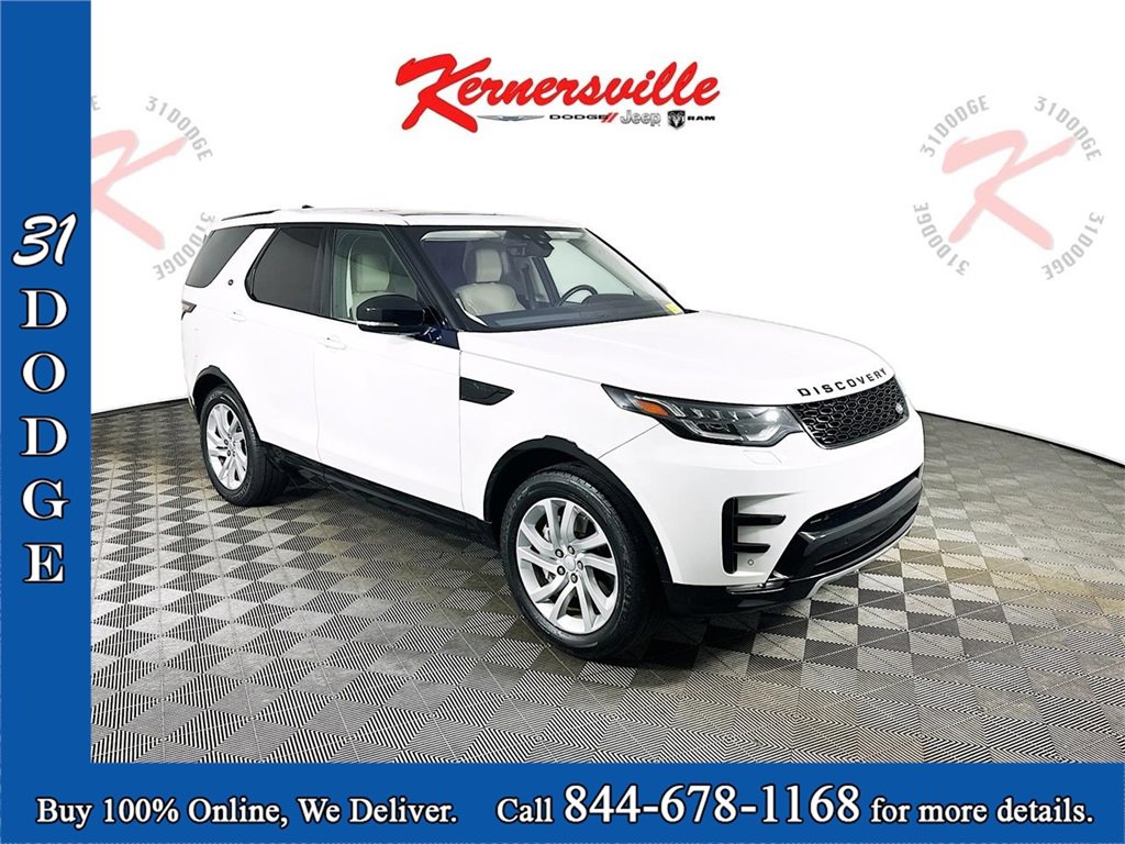 Used 2020 Land Rover Discovery Landmark image 1