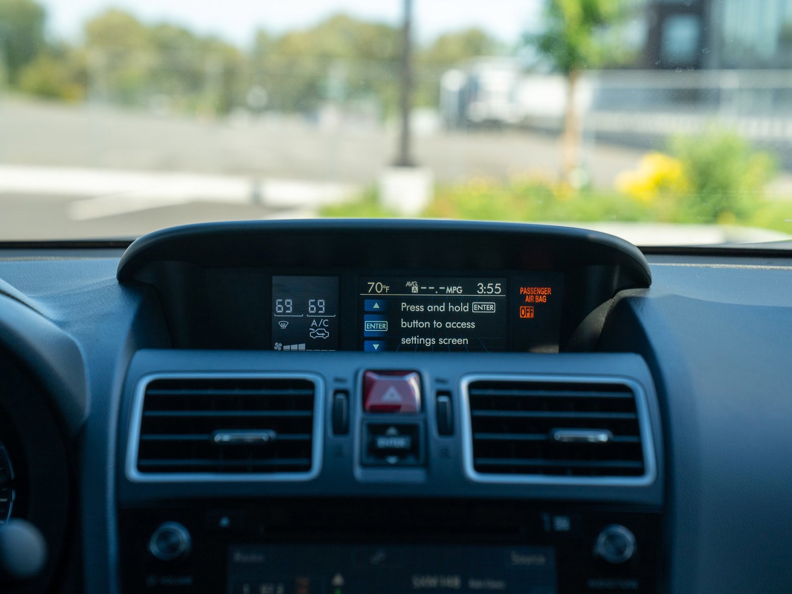 Used 2017 Subaru Forester 2.5i Touring AWD/4WD image 24