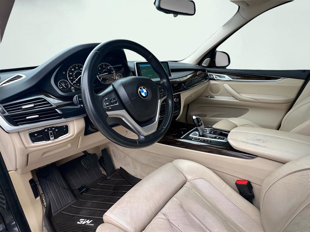 Used 2015 BMW X5 xDrive35d image 15