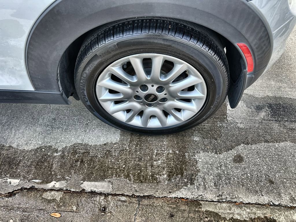 Used 2015 MINI Cooper S image 12