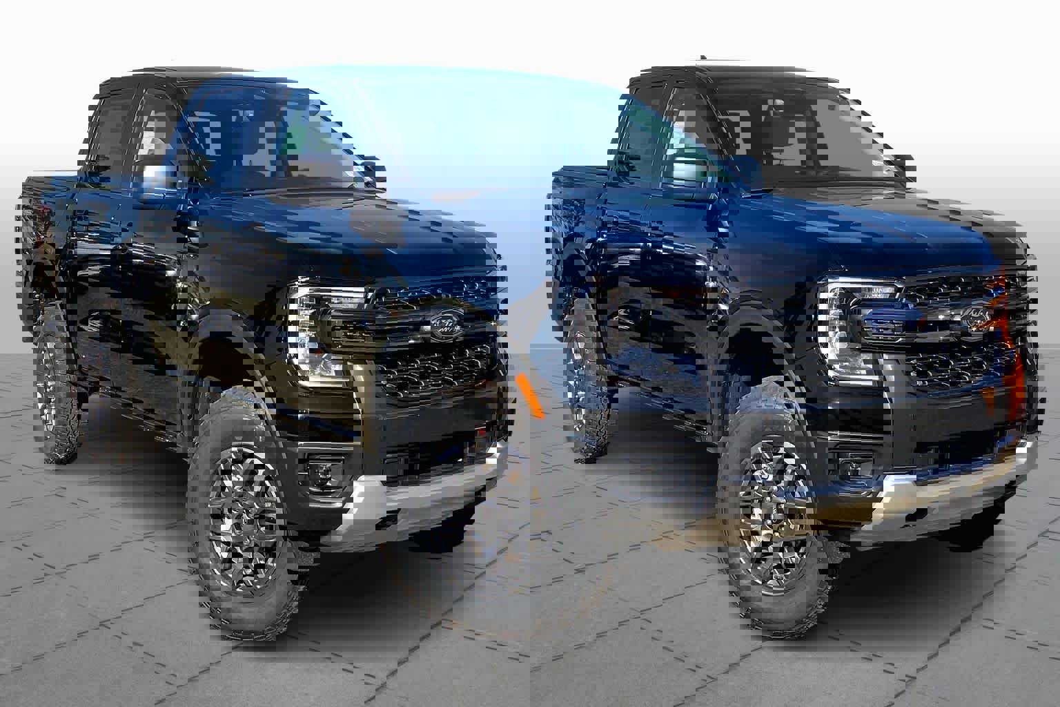 New 2025 Ford Ranger XLT w/ Equipment Group 301A High image 2