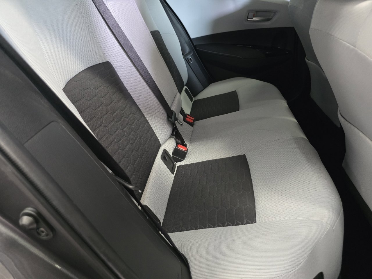 Certified 2021 Toyota Corolla SE FWD image 17